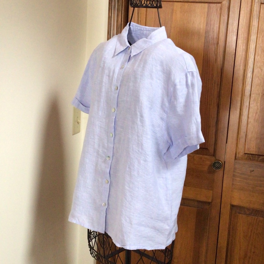 Tahari Baby Blue Short Sleeve linen Shirt, New, Size XS - Picture 4 of 5